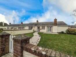3, Parc Behan Court, Truro TR2 5PB