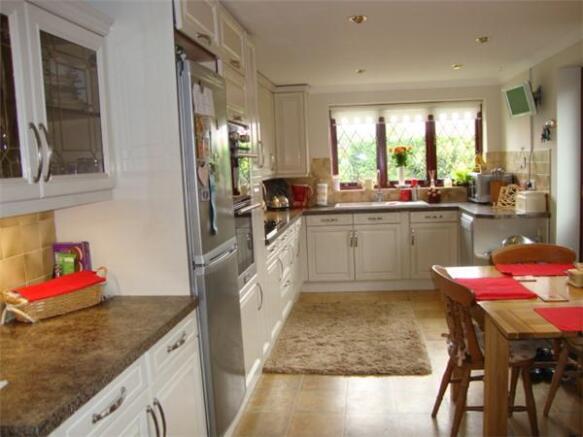Dining kitchen