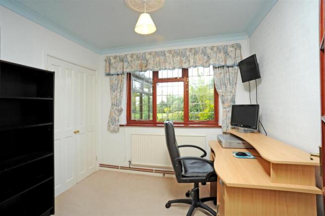 Bedroom 3 / Study