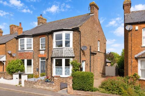 High Street, Kimpton, Hitchin, Hertfordshire, SG4