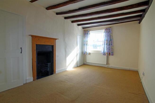 Bedroom 2.JPG