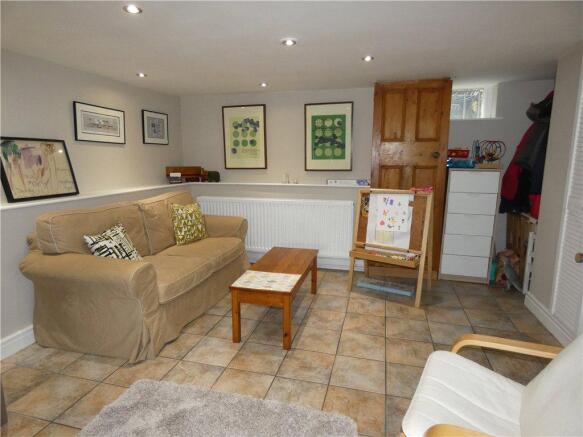 Sitting/Dining Room