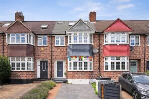 200, Lincoln Avenue, Twickenham TW2 6NW