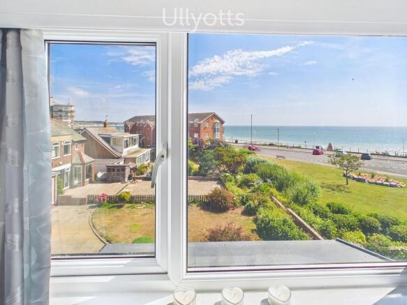 3 bed Maisonette for sale Image 11