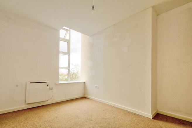 1 bed Flat for sale Image 8