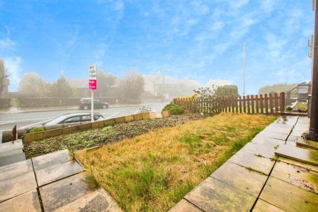 2 bed Semi-Detached for sale Image 12