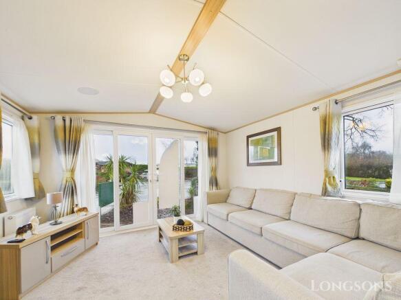 Cam02173g0 Pr0347 Still009