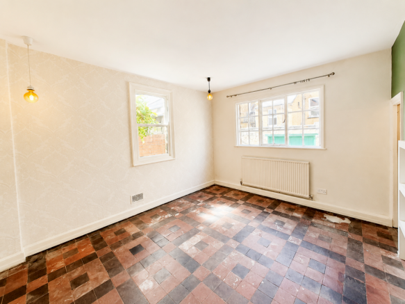 3 bed Detached for sale Image 5