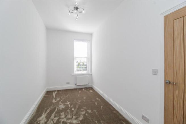 3 bed Semi-Detached for sale Image 11