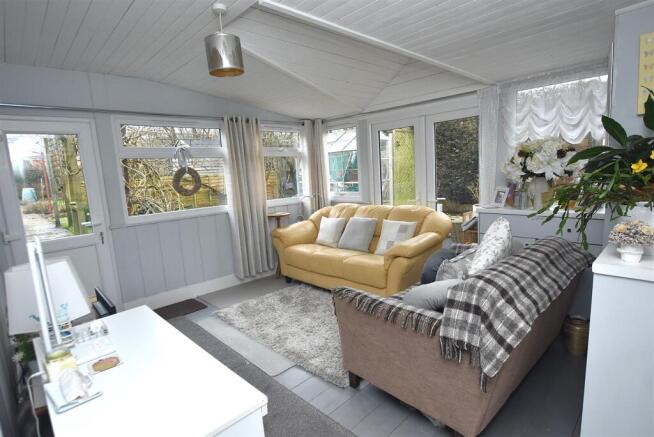 Sun Lounge/Conservatory