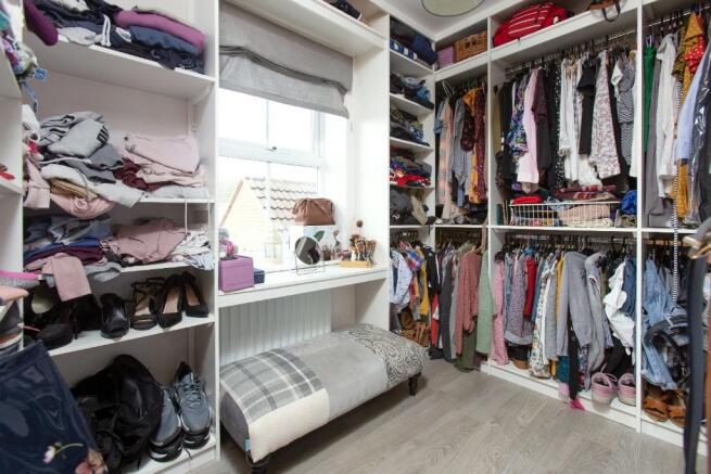 Bed 5/Dressing Room