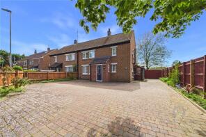 9, Castle Bush, Northampton NN5 6LW