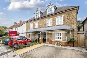6, Teddington Park, Teddington TW11 8DA
