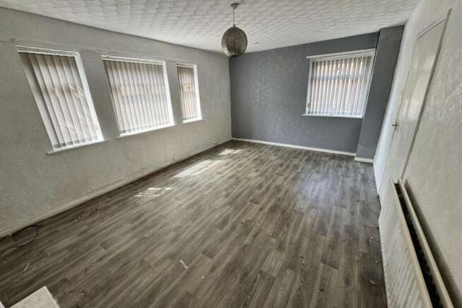 Pemberton Road, Woodchurch, CH49 7PD photo 4