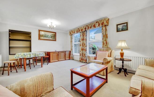 Living Room / Din...