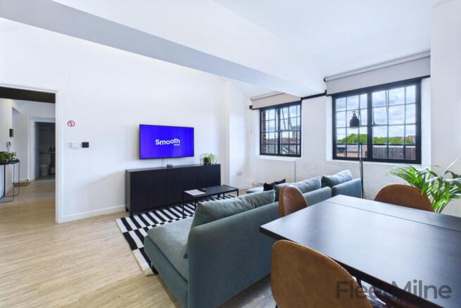 Living/dining room