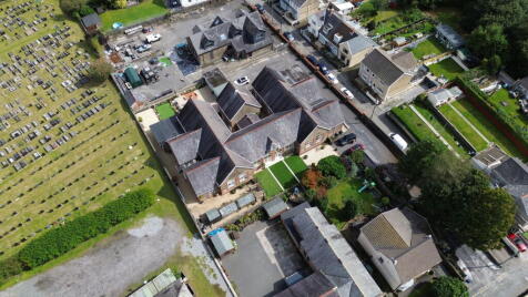 Pantyffynnon Road, Ystradgynlais, Swansea, SA9 1EU