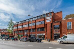 Flat 1, Allied House, London Road, Twickenham TW1 3SZ