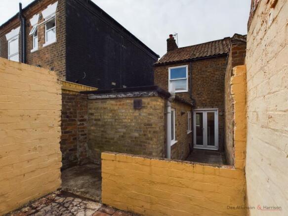 2 bed End of Terrace for sale Image 9