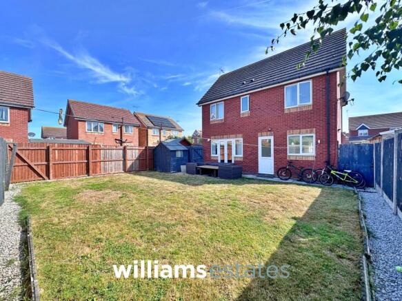 Crud Yr Awel, Prestatyn, LL19 photo 4