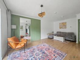 23, Silverwood Close, Beckenham BR3 1RN