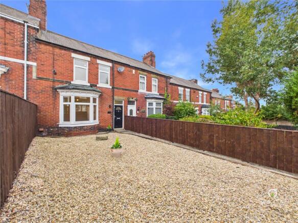 2-bed terraced on The Avenue, Felling, Gateshead, NE10, £120,000