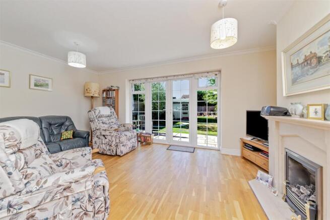 79OakwoodDrive-30.jpg