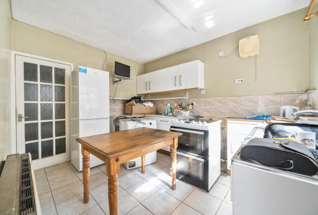 1324149-9-687e46e...