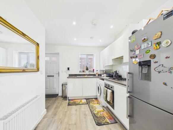 Dining/Kitchen Area
