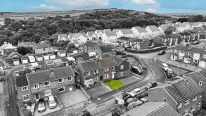 11, New Smithy Avenue, Thurlstone, Barnsley S36 9QZ