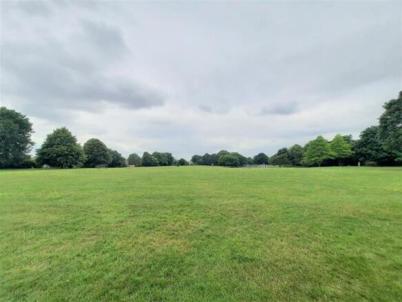 Meadowvale Close