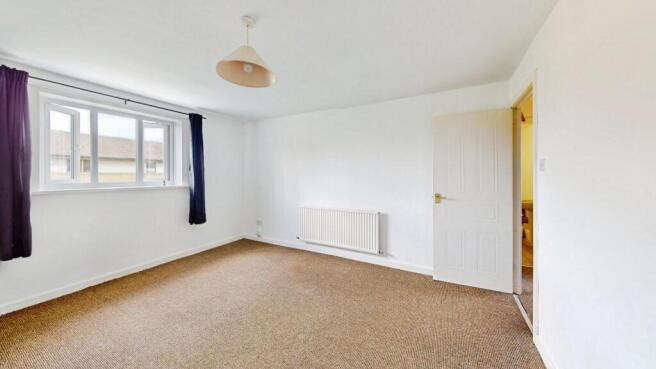 2 bed Flat for sale Image 7