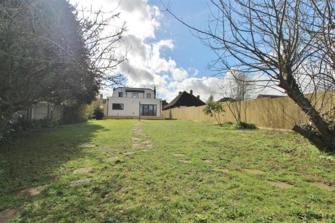 REAR GARDEN -