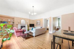 Flat 1, 182, Peckham Rye, London SE22 9QA