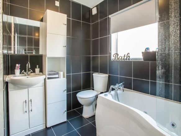 Bathroom / WC