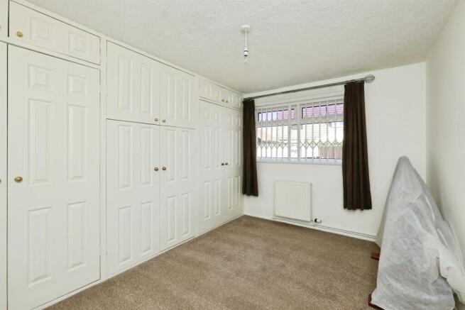 2 bed Semi-Detached for sale Image 10
