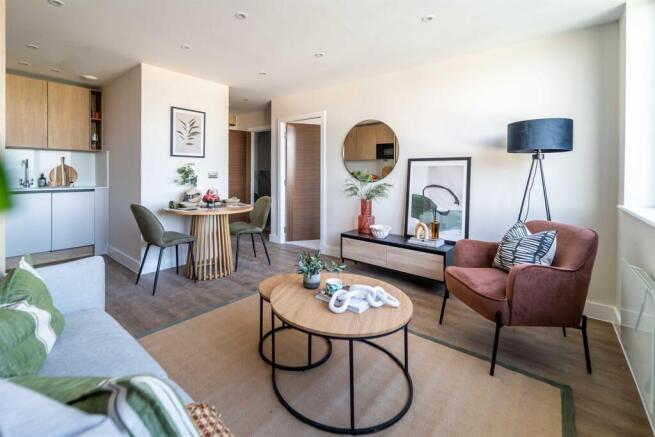 Open plan reception/