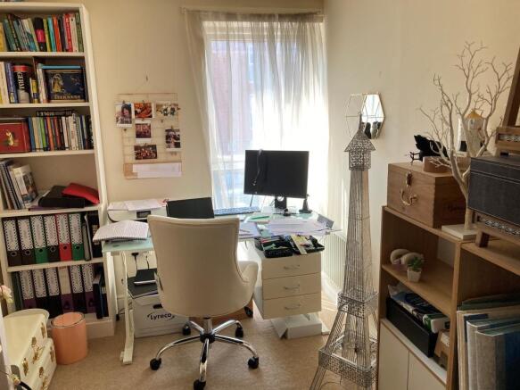 Photo 9