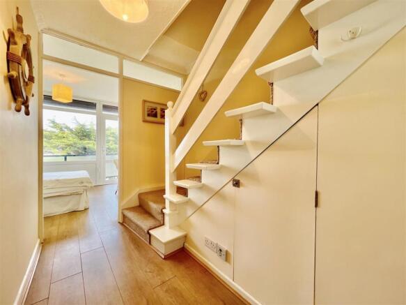 7 Heath Court 15.JPG