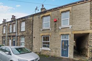 4, Lonsdale Terrace, Millbridge, Liversedge WF15 6LE