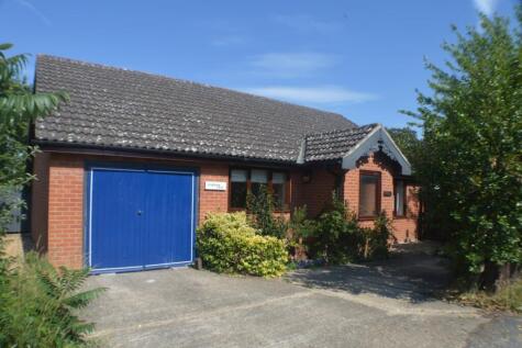 Low Road, Kelsale, IP17