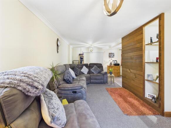 3 bed End of Terrace for sale Image 5