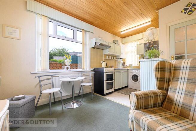 3 bed Semi-Detached for sale Image 7