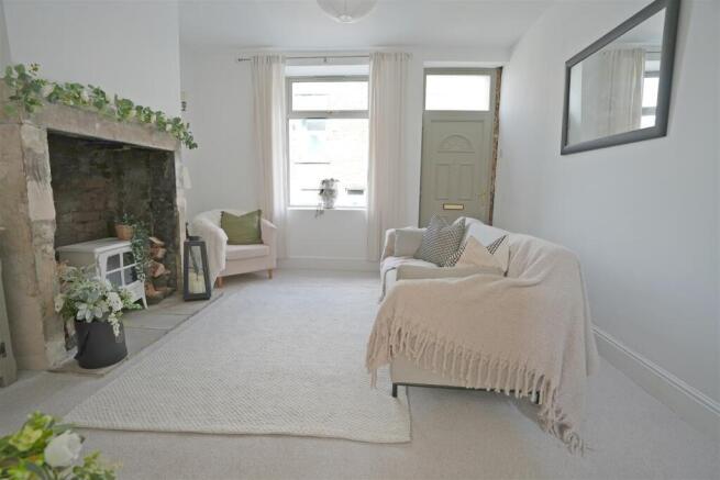 3 bed Terraced for sale Image 6
