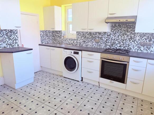 Kitchen.jpg