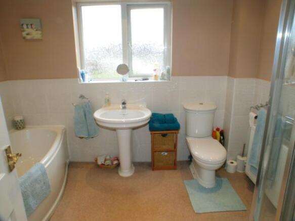 Photo 10