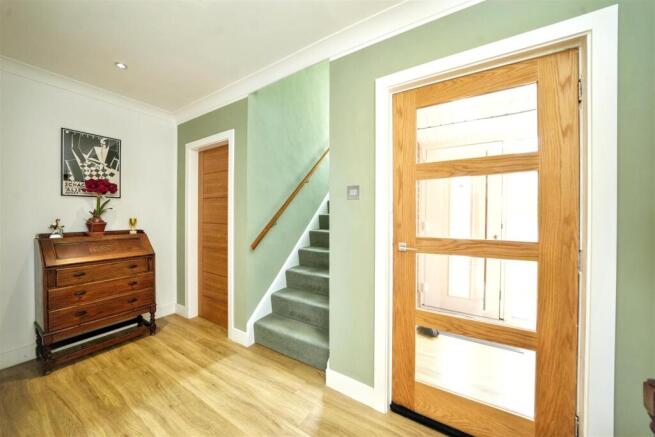 Holly Croft, Codsall Wood Road, Codsall Wood, Wolverhampton, WV8 1QR photo 4