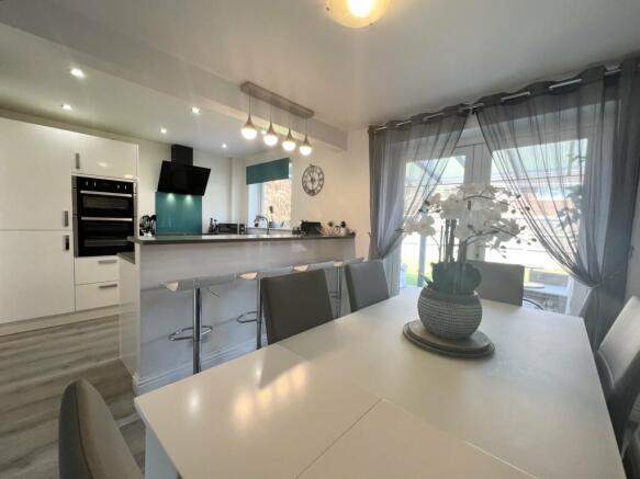 Kitchen Diner