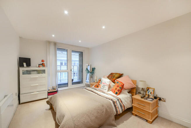 Bedroom with Acce...