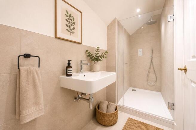 4 bed Town House for sale Image 11